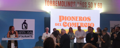 El CET asiste al homenaje a los pioneros del comercio de Torremolinos